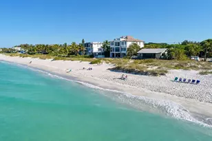 540 Neptune Ave, Longboat Key, FL 34228 - Photo 25