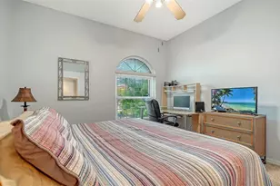 8875 MacGregor Ln, Sarasota, FL 34238 - Photo 27