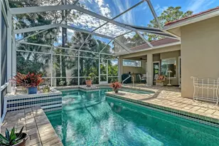 8875 MacGregor Ln, Sarasota, FL 34238 - Photo 7