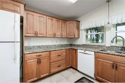 8206 Marie Lane, Ellenton, FL 34222 - Photo 11