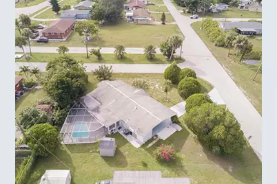 326 Canyon Drive N, Lehigh Acres, FL 33936 - Photo 23