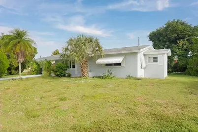 326 Canyon Drive N, Lehigh Acres, FL 33936 - Photo 21