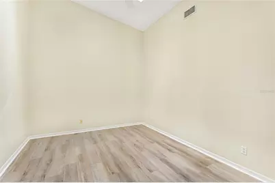 7106 Saint Andrews Lane, Sarasota, FL 34243 - Photo 21