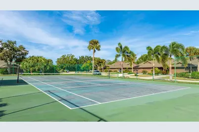 7106 Saint Andrews Lane, Sarasota, FL 34243 - Photo 37