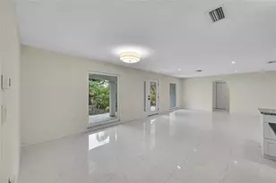 3119 Pinecrest St, Sarasota, FL 34239 - Photo 19