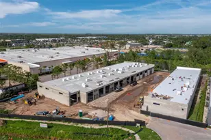 829 57th St E, Bradenton, FL 34208 - Photo 5