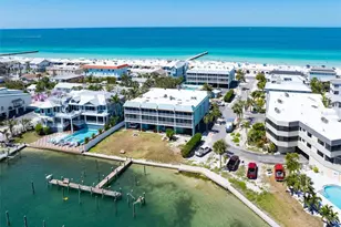 901 Gulf Dr S, Bradenton Beach, FL 34217 - Photo 47