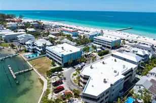 901 Gulf Dr S, Bradenton Beach, FL 34217 - Photo 57