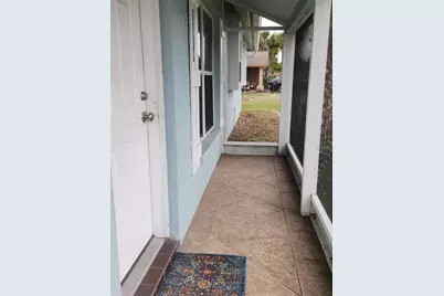 3914 Gatewood Drive, Sarasota, FL 34232 - Photo 3