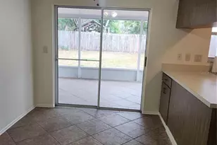 3914 Gatewood Dr, Sarasota, FL 34232 - Photo 9