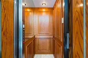 1023 Tocobaga Ln, Sarasota, FL 34236 - Photo 45