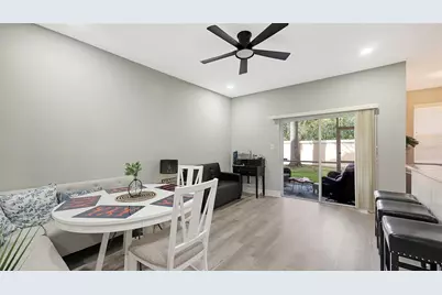 3827 Parkridge Circle #1-102, Sarasota, FL 34243 - Photo 9