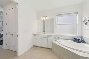 17260 Jadestone Ct, Venice, FL 34293 - Photo 21