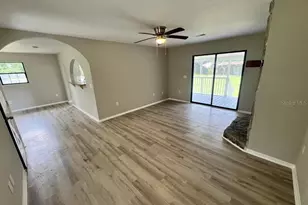 10015 SE 225th Dr, Hawthorne, FL 32640 - Photo 5