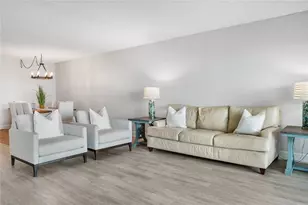 1007 Gulf Dr N, Bradenton Beach, FL 34217 - Photo 15