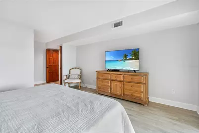 1007 Gulf Drive N #106, Bradenton Beach, FL 34217 - Photo 25