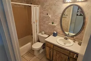 64 Circlewood Dr, Venice, FL 34293 - Photo 11