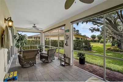7341 Golf Pointe Circle, Sarasota, FL 34243 - Photo 35