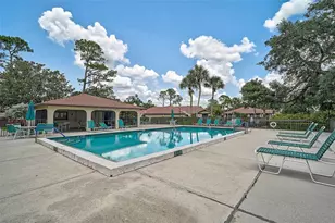 7341 Golf Pointe Cir, Sarasota, FL 34243 - Photo 45