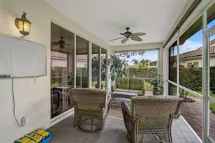 7341 Golf Pointe Cir, Sarasota, FL 34243 - Photo 35