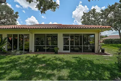 7341 Golf Pointe Circle, Sarasota, FL 34243 - Photo 39