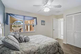 7341 Golf Pointe Cir, Sarasota, FL 34243 - Photo 27
