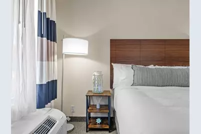 7150 N Tamiami Trail #S-613, Sarasota, FL 34243 - Photo 9