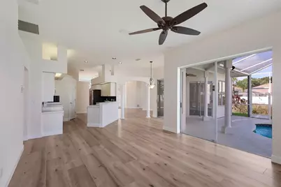 7111 41st Lane E, Sarasota, FL 34243 - Photo 15