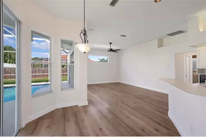 7111 41st Lane E, Sarasota, FL 34243 - Photo 9