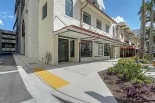 33 S Palm Ave, Sarasota, FL 34236 - Photo 3