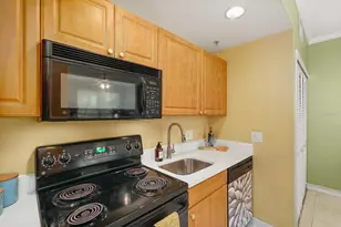 5540 Rosehill Rd, Sarasota, FL 34233 - Photo 19