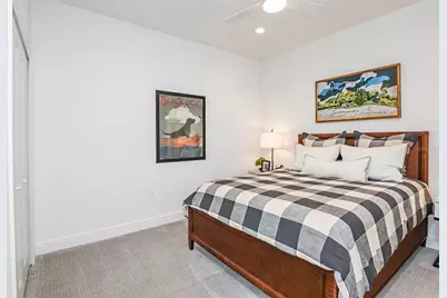 18138 Franklin Park Court, Venice, FL 34293 - Photo 15