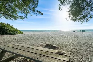 525 68th St, Holmes Beach, FL 34217 - Photo 51