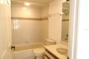 4434 Weybridge, Sarasota, FL 34235 - Photo 9