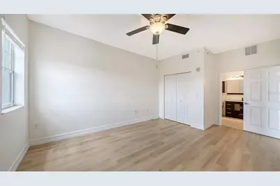 1064 N Tamiami Trail #1435, Sarasota, FL 34236 - Photo 19
