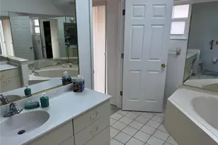 3117 Lake Park Ln, Sarasota, FL 34231 - Photo 21