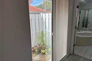 3117 Lake Park Ln, Sarasota, FL 34231 - Photo 17