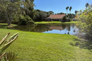 3117 Lake Park Ln, Sarasota, FL 34231 - Photo 3