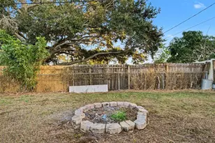 3635 Bali Dr, Sarasota, FL 34232 - Photo 25