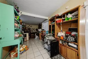 3635 Bali Dr, Sarasota, FL 34232 - Photo 11