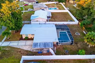 3635 Bali Dr, Sarasota, FL 34232 - Photo 35