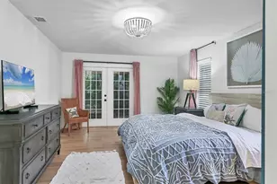 4962 Leatha Ln, Sarasota, FL 34232 - Photo 37