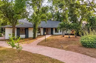 4962 Leatha Ln, Sarasota, FL 34232 - Photo 1