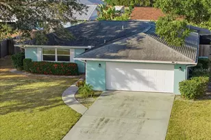 5883 Whistlewood Cir, Sarasota, FL 34232 - Photo 3