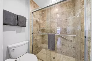 5883 Whistlewood Cir, Sarasota, FL 34232 - Photo 23