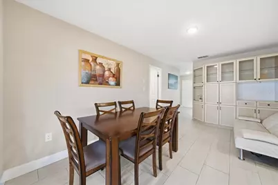 5883 Whistlewood Circle, Sarasota, FL 34232 - Photo 19