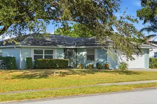 5883 Whistlewood Cir, Sarasota, FL 34232 - Photo 3