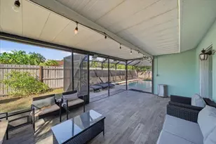 5883 Whistlewood Cir, Sarasota, FL 34232 - Photo 37