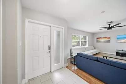5883 Whistlewood Circle, Sarasota, FL 34232 - Photo 5