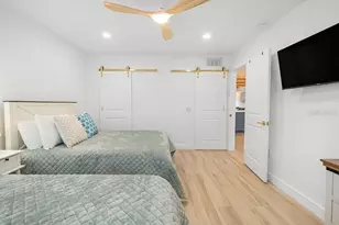 449 63rd St, Holmes Beach, FL 34217 - Photo 11